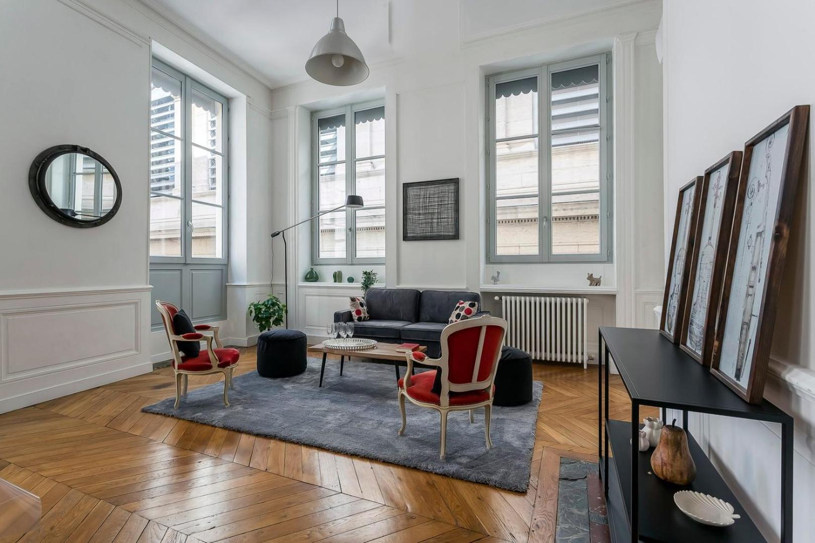 Charlie-meublee De Gamme-duplex-260m2-lyon 1 Lyon