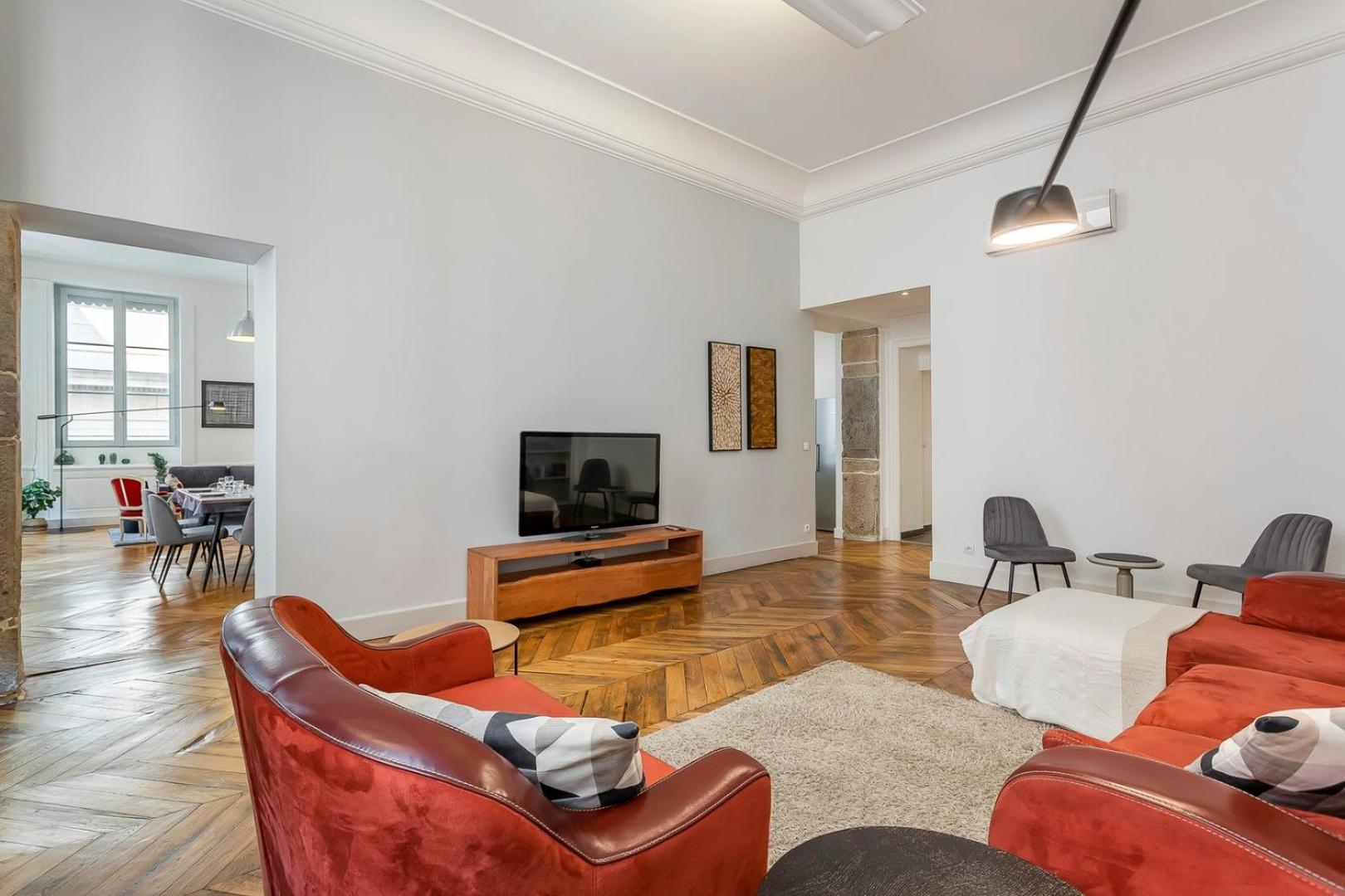 Charlie-meublee De Gamme-duplex-260m2-lyon 1