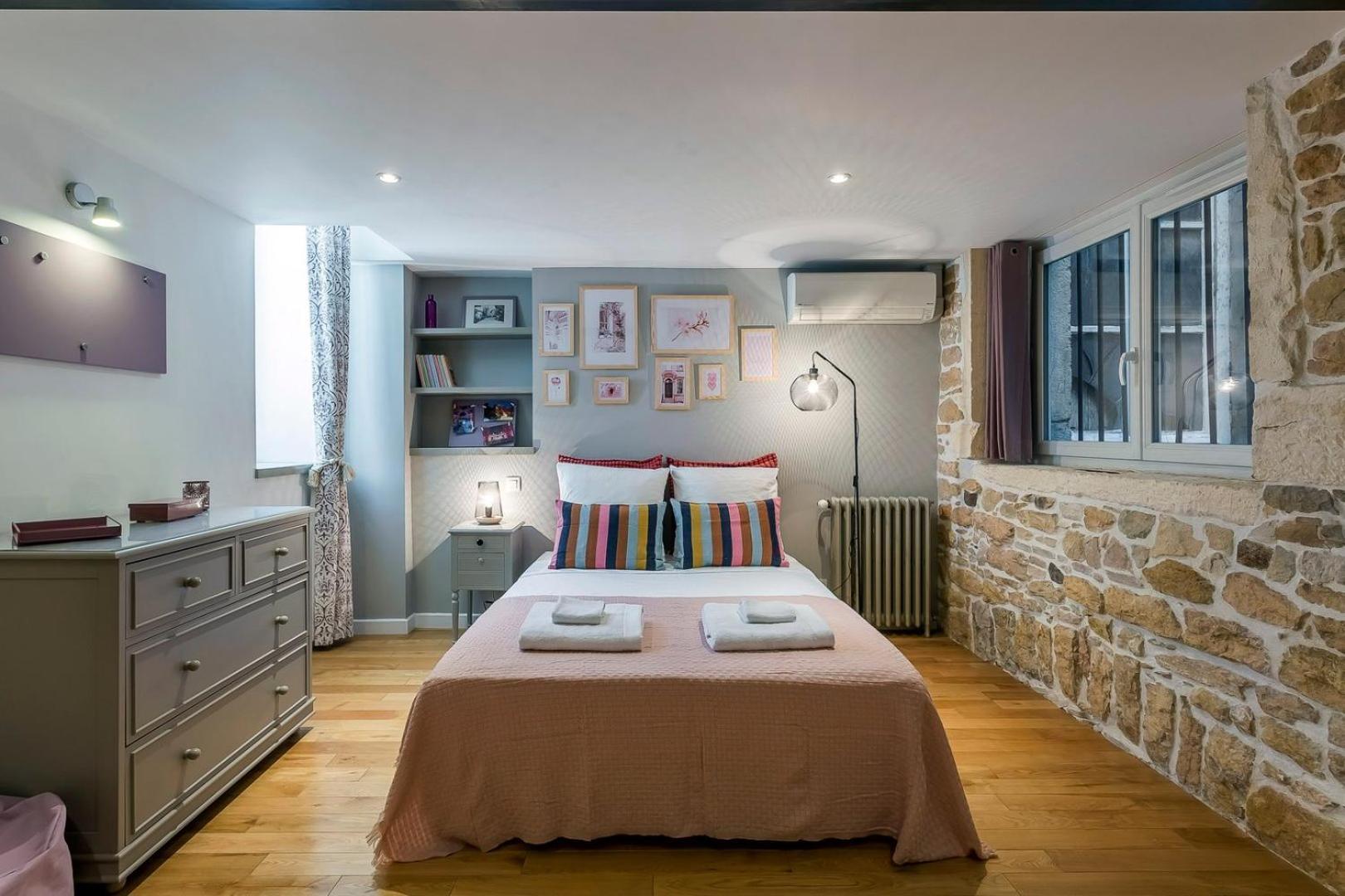 Charlie-meublee De Gamme-duplex-260m2-lyon 1