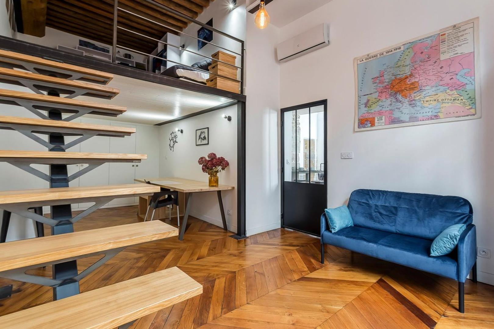 Charlie - Furnished - Downtown