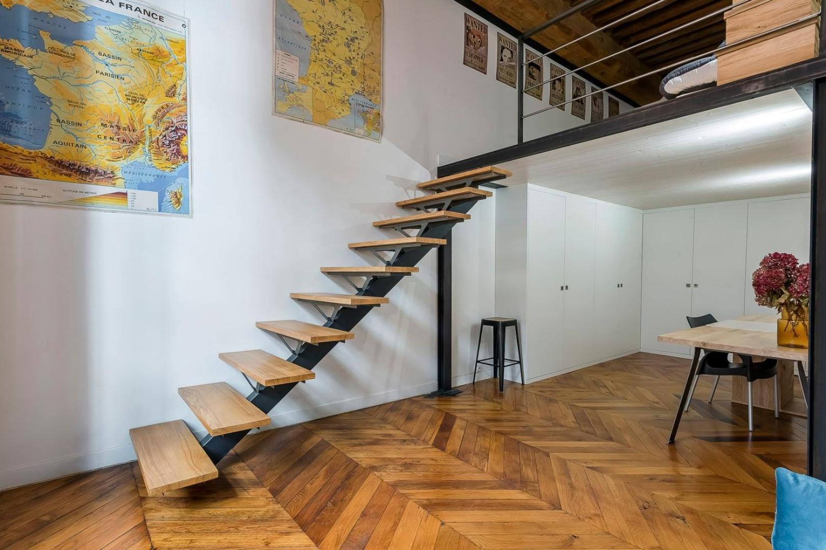 Apartment Charlie-meublee De Gamme-duplex-260m2-lyon 1