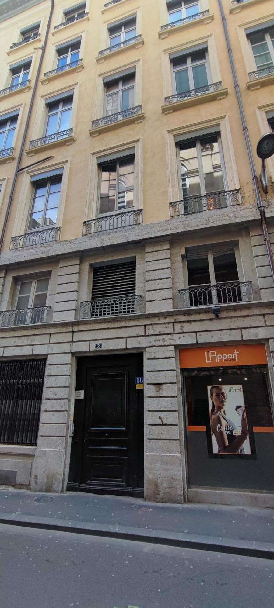 Charlie-meublee De Gamme-duplex-260m2-lyon 1